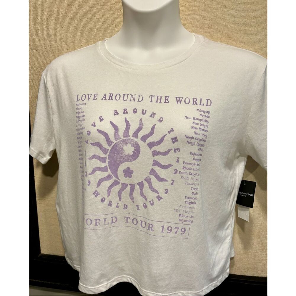 Grayson threads love tshirt medium b3